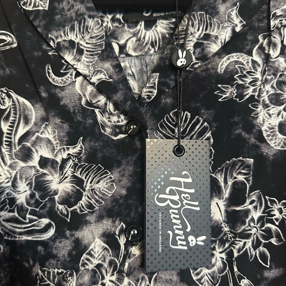 Hell Bunny Monochrome Floral Blouse